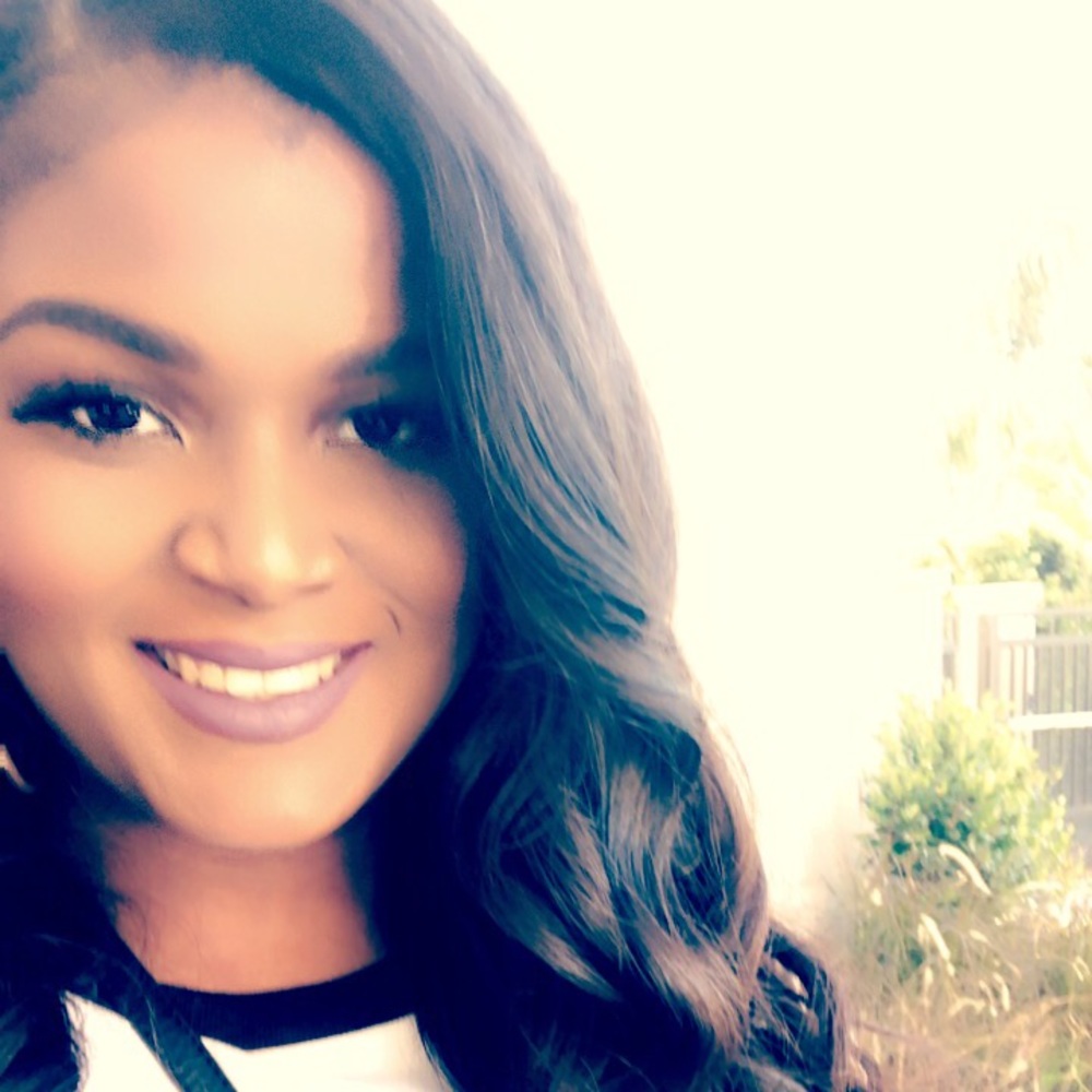 Meet your Posher, Kayla